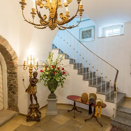 Barock-landhof Burkhardt Шпиц