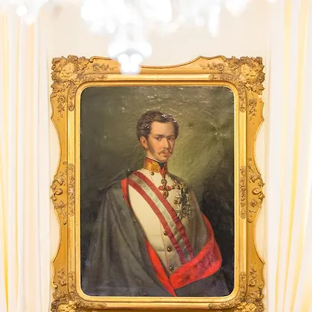 Barock-landhof Burkhardt Отель Шпиц