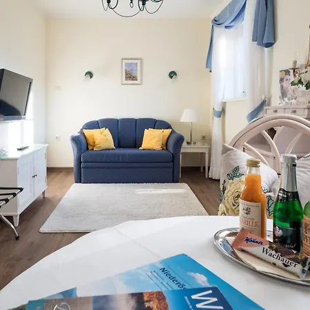 Hotel Barock-landhof Burkhardt 4*