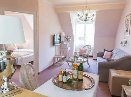 Barock-landhof Burkhardt Hotel 4*