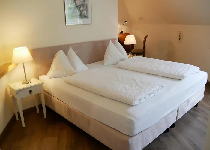 Hotel Barock-landhof Burkhardt 4*