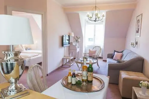 Barock-landhof Burkhardt Hotel 4*